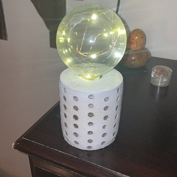 Cute little light, works with batteries - Picture 2 of 3